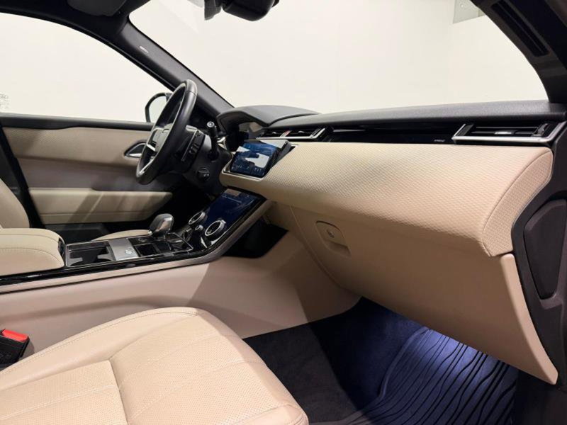 Land Rover Range Rover Velar usata a Venezia (7)