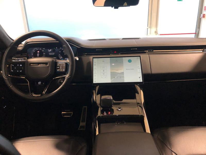Land Rover Range Rover Sport usata a Venezia (5)