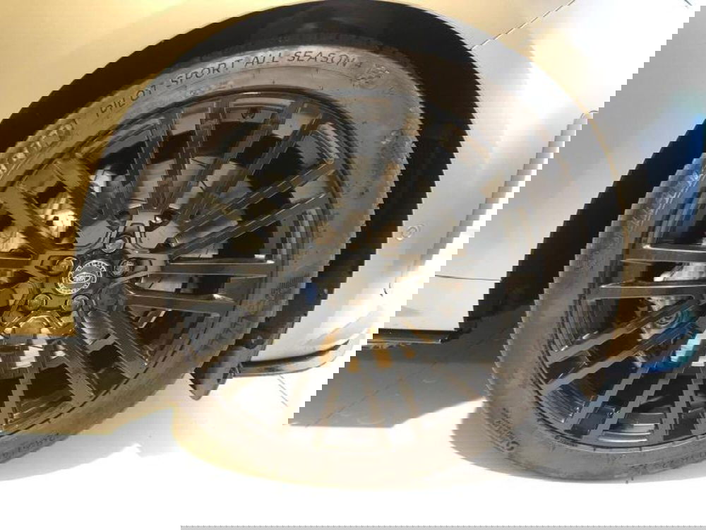 Land Rover Range Rover Sport usata a Venezia (8)