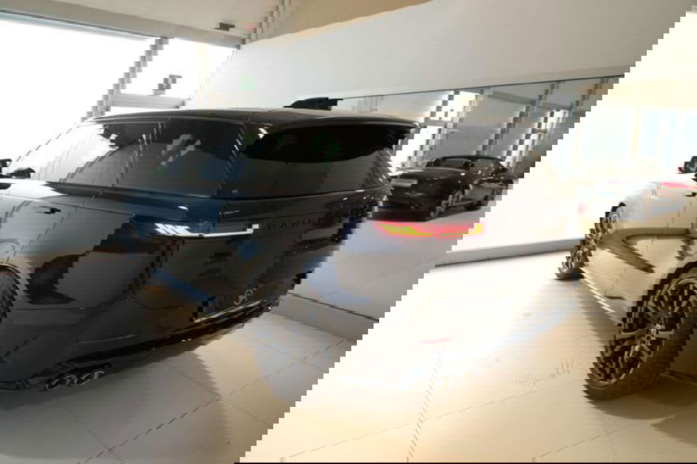 Land Rover Range Rover Sport usata a Venezia (2)