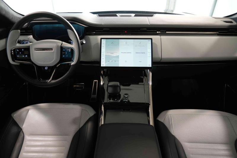 Land Rover Range Rover Sport usata a Venezia (6)