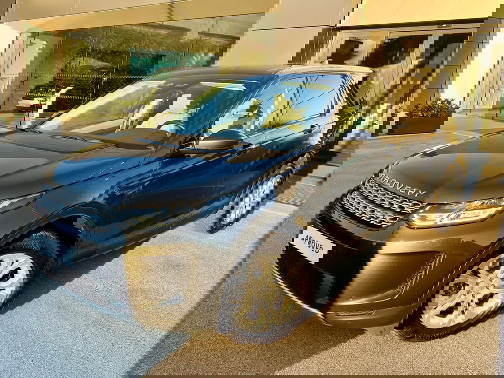 Land Rover Discovery Sport usata a Bari