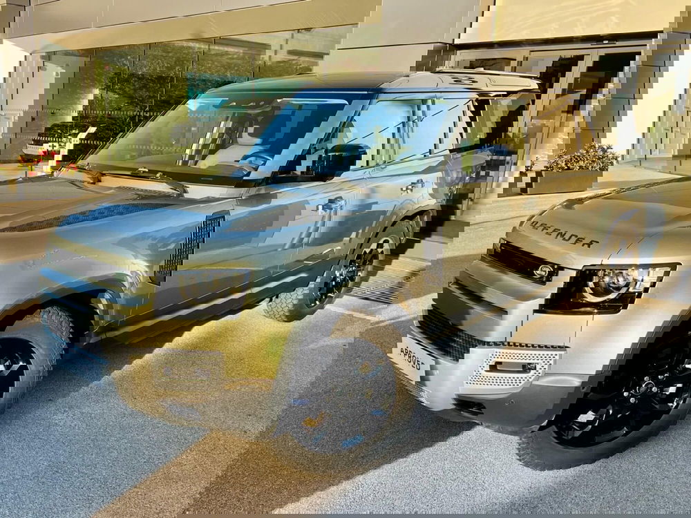 Land Rover Defender usata a Bari