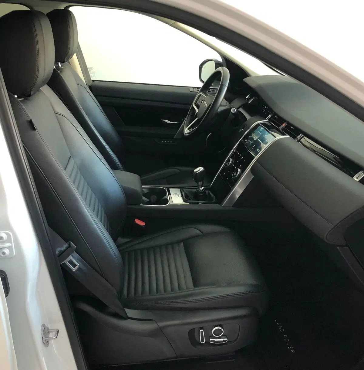 Land Rover Discovery Sport usata a Ferrara (3)