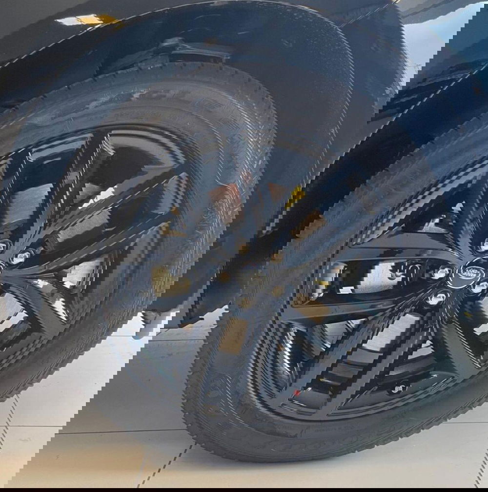 Land Rover Range Rover Velar usata a Ferrara (9)