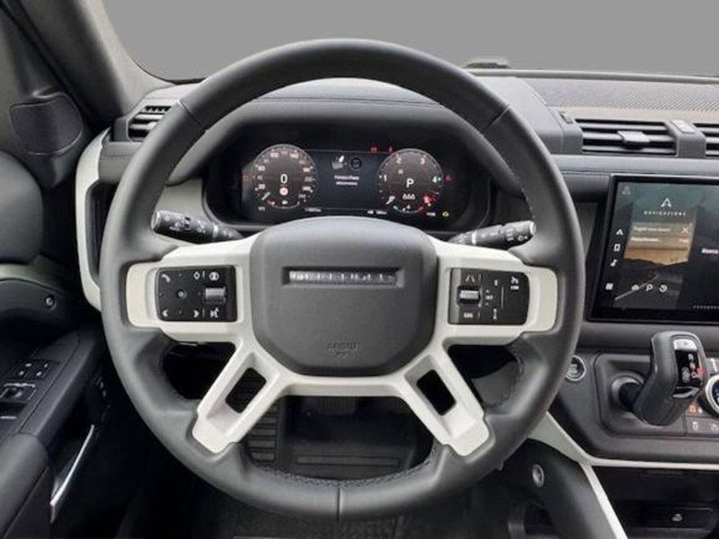 Land Rover Defender usata a Monza e Brianza (16)