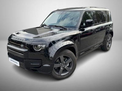 Land Rover Defender 110 3.0d i6 mhev X-Dynamic SE awd 200cv auto del 2025 usata a Seregno