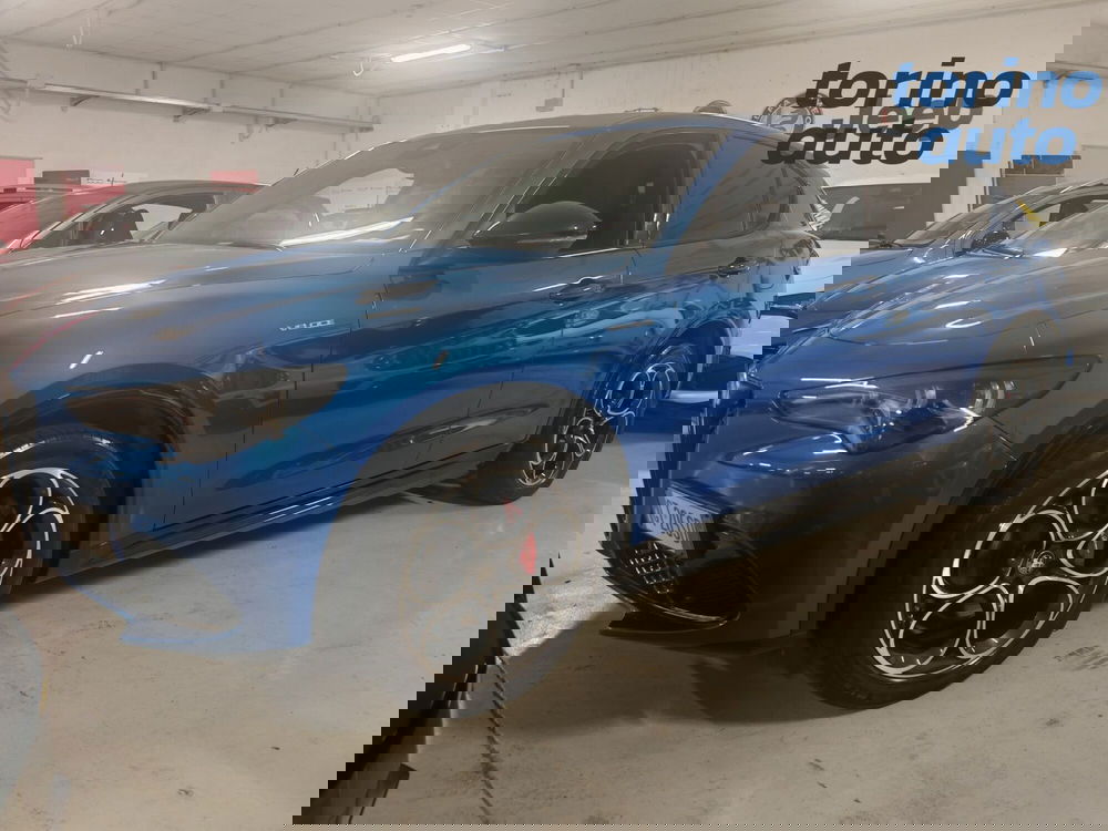 Alfa Romeo Stelvio usata a Torino (3)