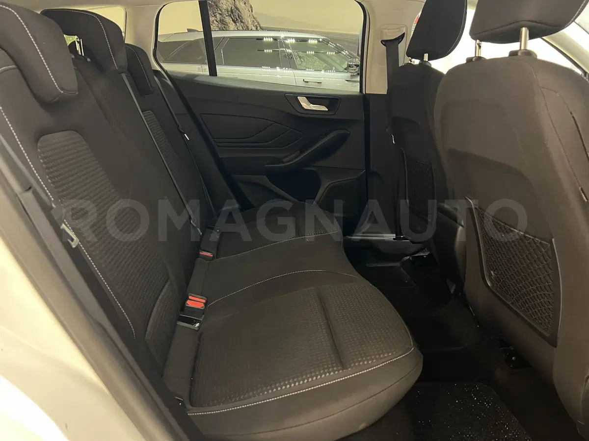 Ford Focus Station Wagon usata a Forlì-Cesena (6)