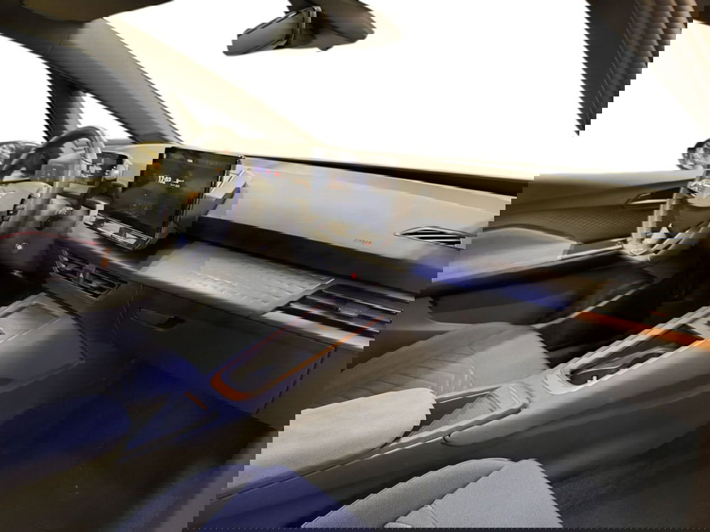 Cupra Born usata a Udine (13)