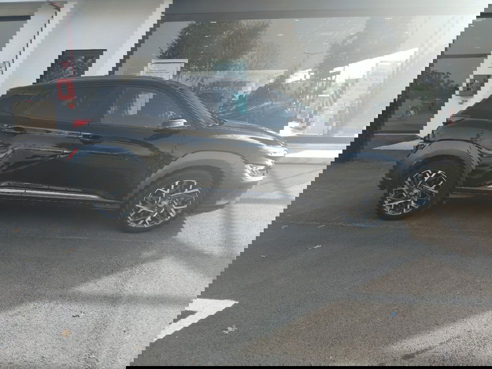 Hyundai Kona usata a Latina (8)