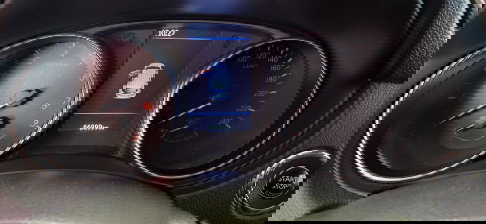 Nissan Qashqai usata a Messina (9)