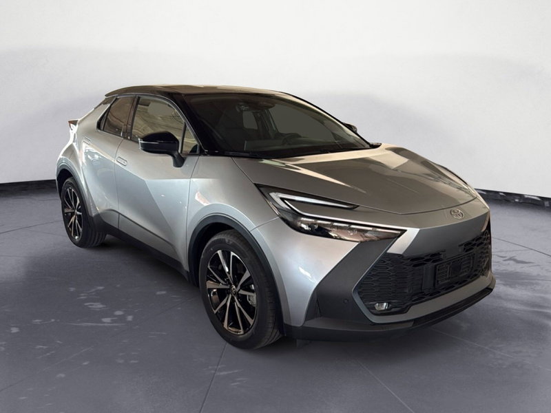 Toyota Toyota C-HR nuova a Reggio Calabria