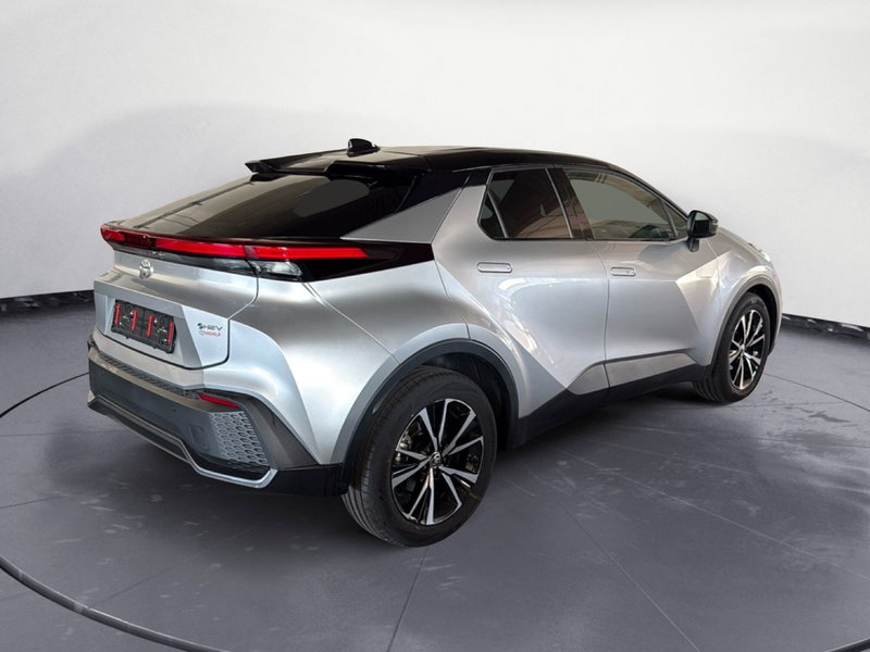 Toyota Toyota C-HR nuova a Reggio Calabria (3)