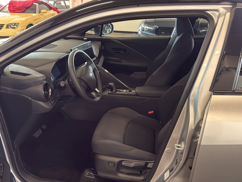 Toyota Toyota C-HR nuova a Reggio Calabria (5)