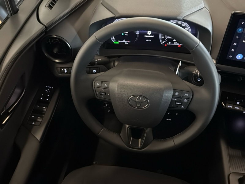 Toyota Toyota C-HR nuova a Reggio Calabria (8)