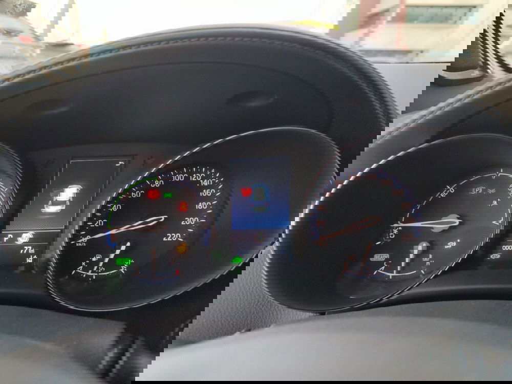 Toyota Toyota C-HR nuova a Reggio Calabria (10)