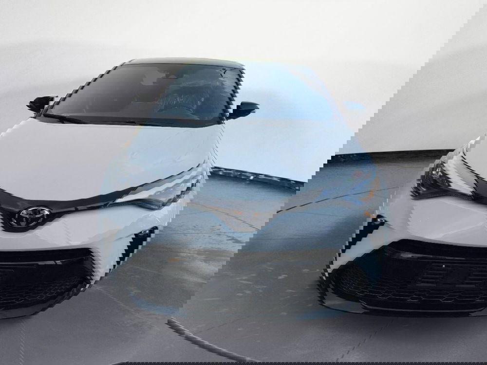 Toyota Toyota C-HR nuova a Reggio Calabria (2)