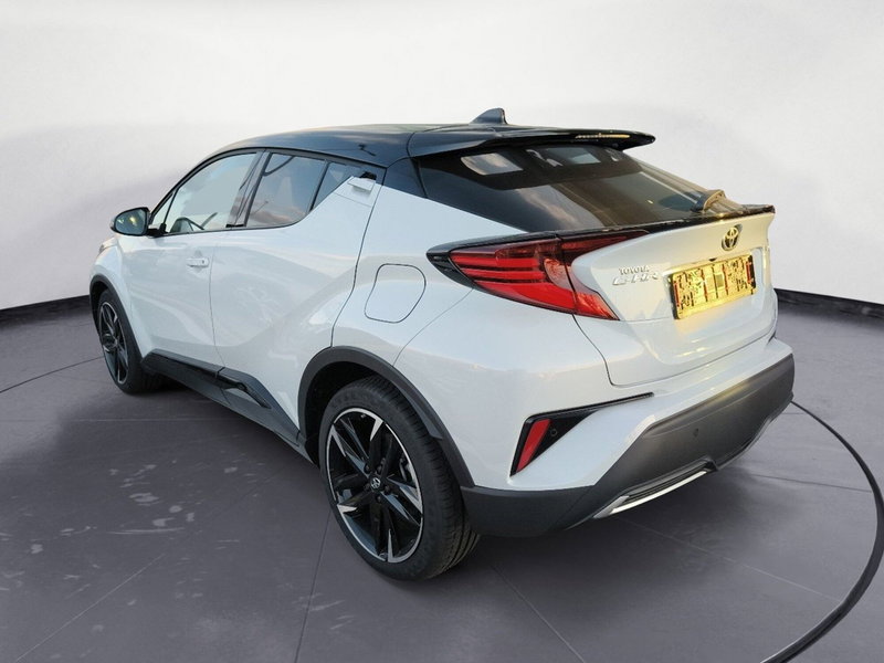 Toyota Toyota C-HR nuova a Reggio Calabria (4)
