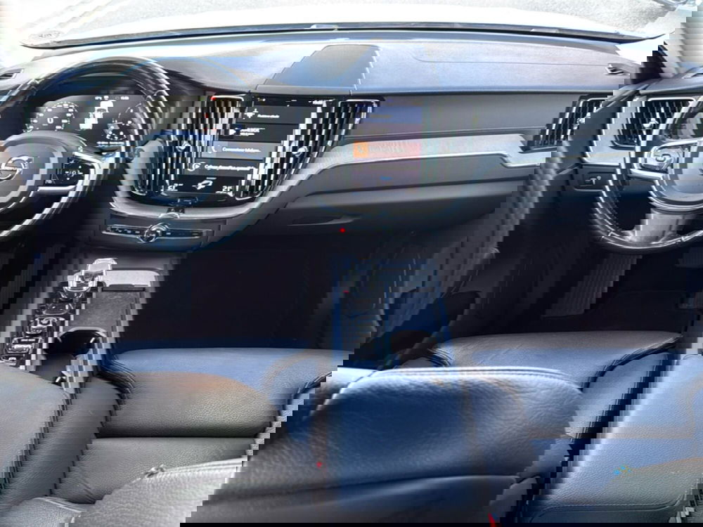 Volvo XC60 usata a Reggio Calabria (10)