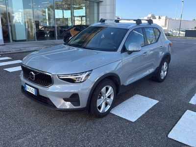 Volvo XC40 B3 automatico Core N1 del 2024 usata a Reggio Calabria