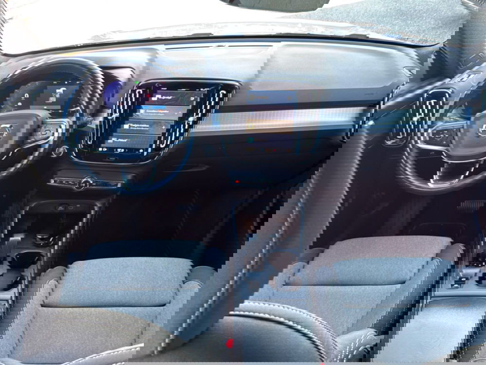 Volvo XC40 usata a Reggio Calabria (10)