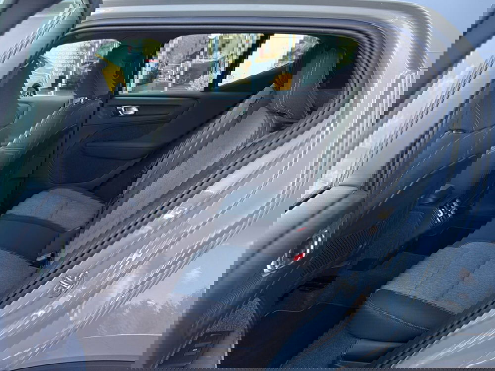 Volvo XC40 usata a Reggio Calabria (9)