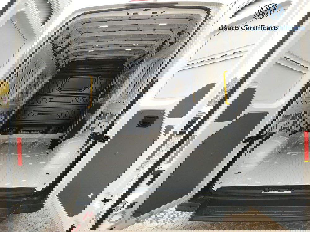 Volkswagen Veicoli Commerciali Crafter Furgone nuova a Varese (13)