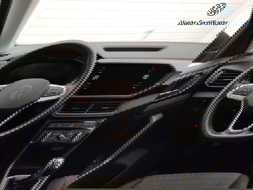 Volkswagen T-Cross usata a Varese (13)