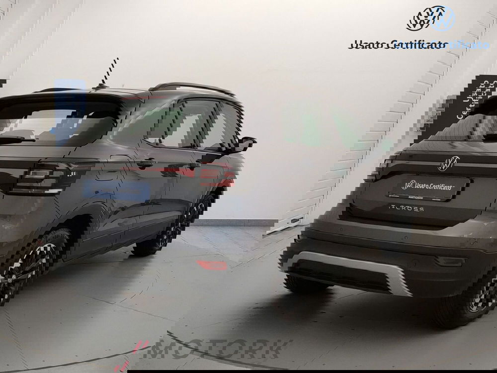 Volkswagen T-Cross usata a Varese (8)