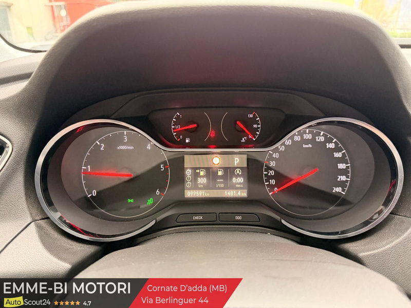 Opel Grandland X usata a Lecco (12)