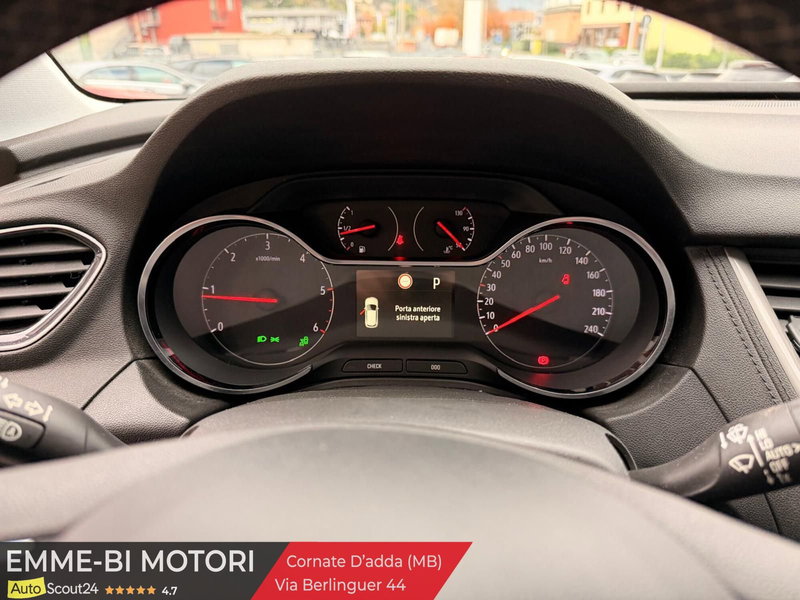 Opel Grandland X usata a Lecco (13)