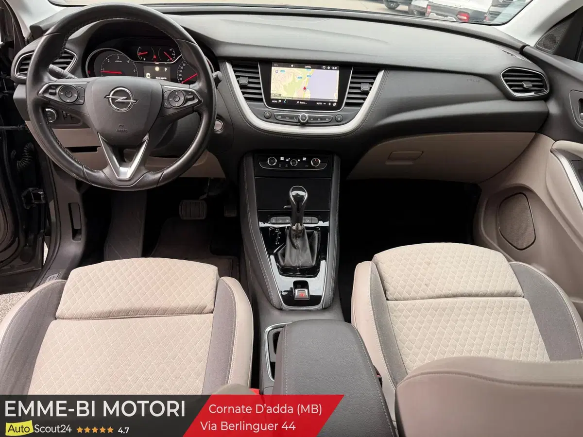 Opel Grandland X usata a Lecco (15)