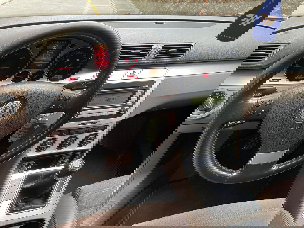 Volkswagen Passat usata a Genova (12)