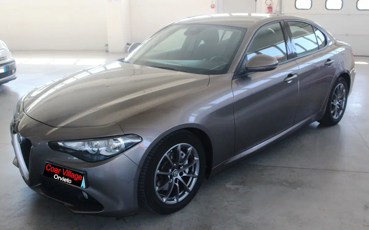 Alfa Romeo Giulia usata a Terni