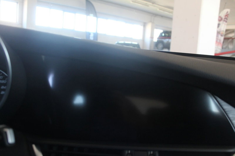 Alfa Romeo Giulia usata a Terni (14)