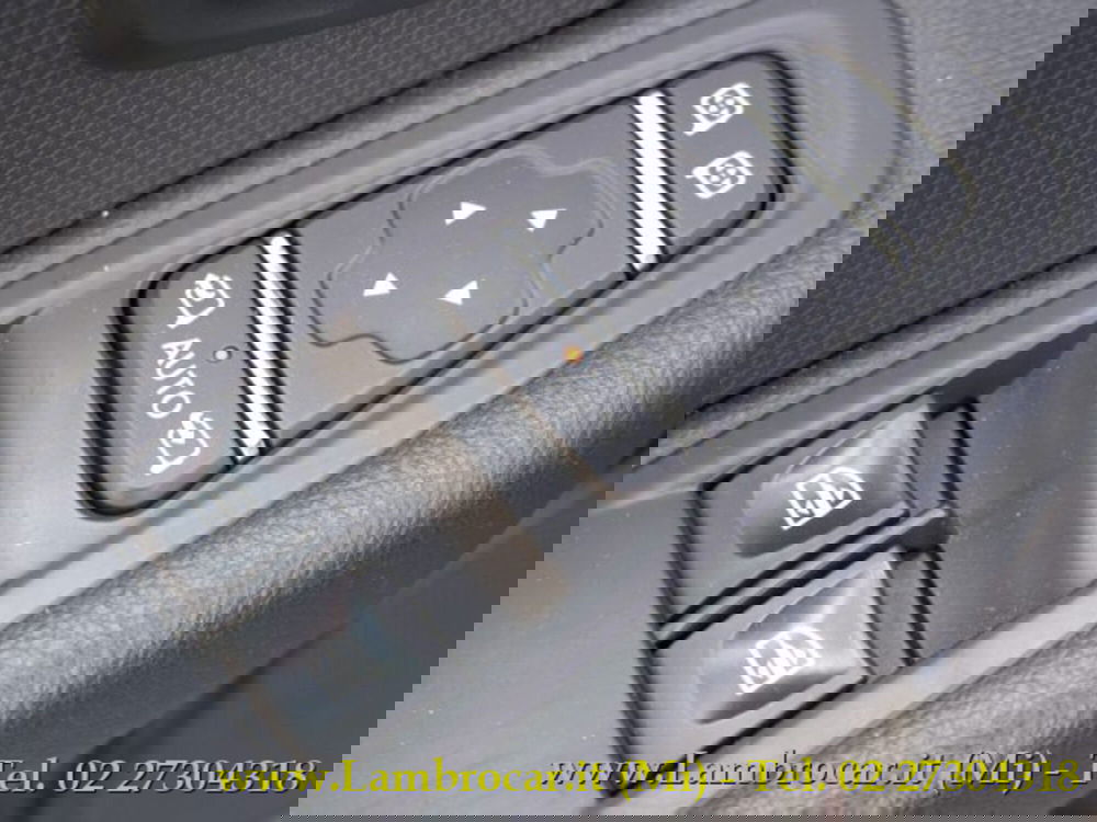 Renault Clio usata a Milano (10)