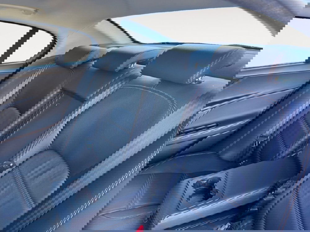 Jaguar XE usata a Verona (11)