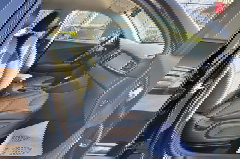 Kia Niro usata a Latina (8)