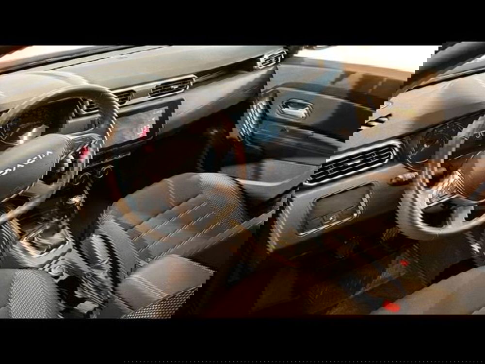 Dacia Duster usata a Firenze (10)