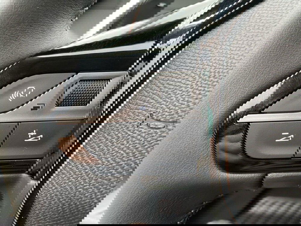 Peugeot 208 nuova a Torino (12)