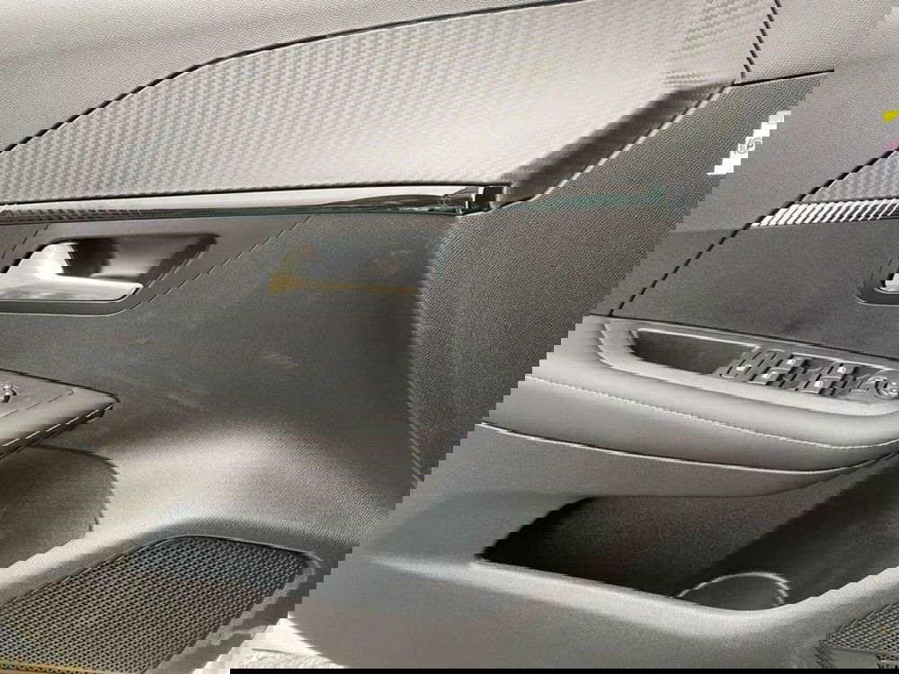 Peugeot 208 nuova a Torino (14)