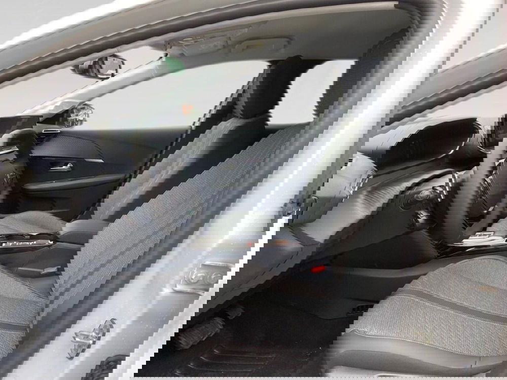 Peugeot 208 nuova a Torino (7)