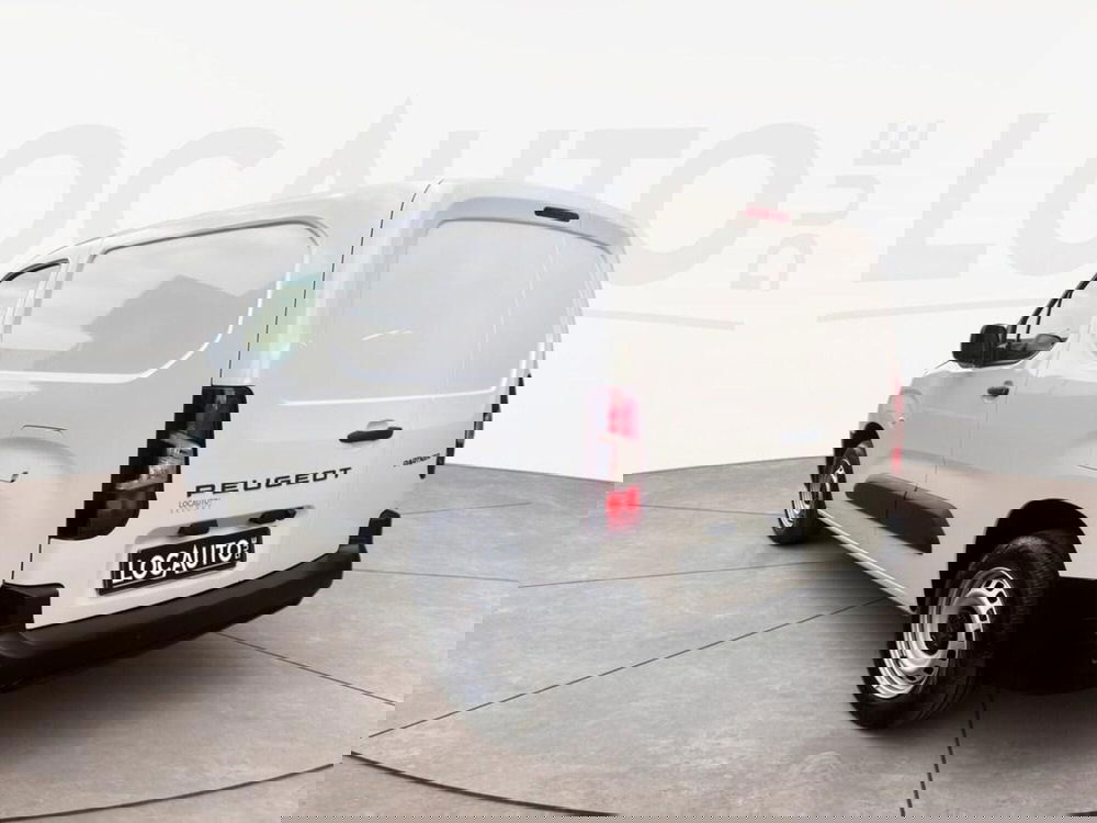 Peugeot Partner Furgone nuova a Torino (4)