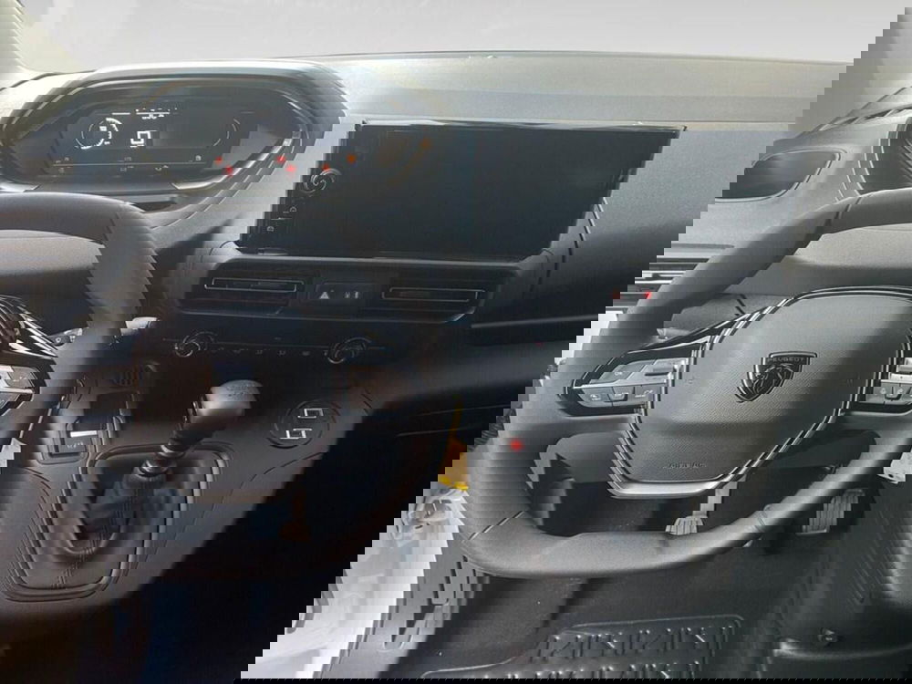 Peugeot Partner Furgone nuova a Torino (5)