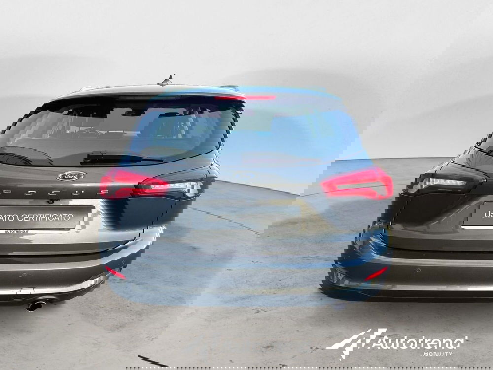 Ford Focus Station Wagon usata a Bari (4)