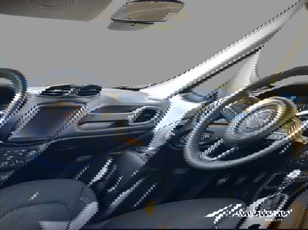 Jeep Renegade usata a Bari (5)