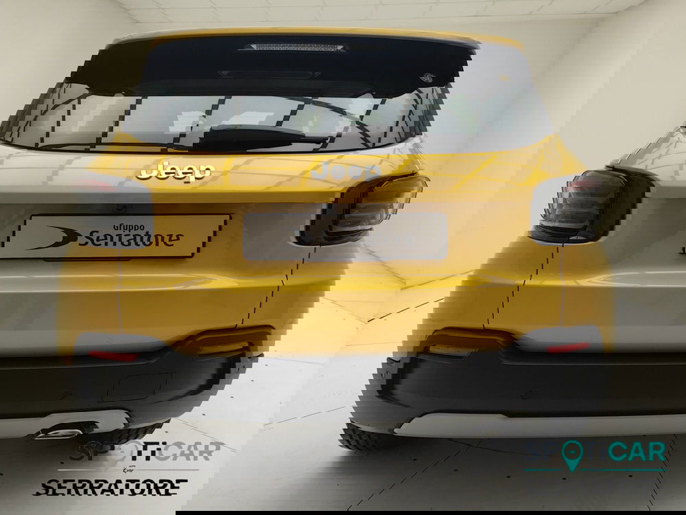 Jeep Avenger nuova a Como (5)