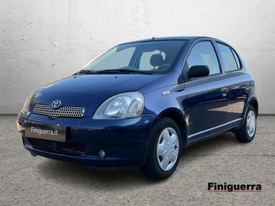 Toyota Yaris 16V cat 5 porte Sol del 2000 usata a Poggiridenti