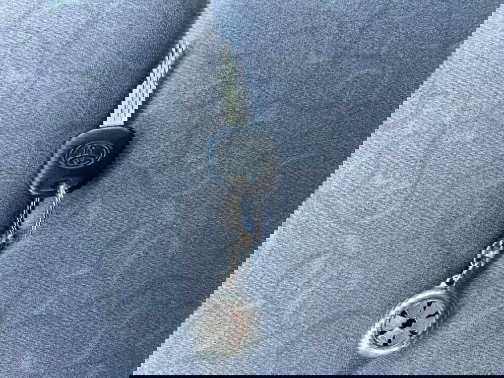 Toyota Yaris usata a Sondrio (16)